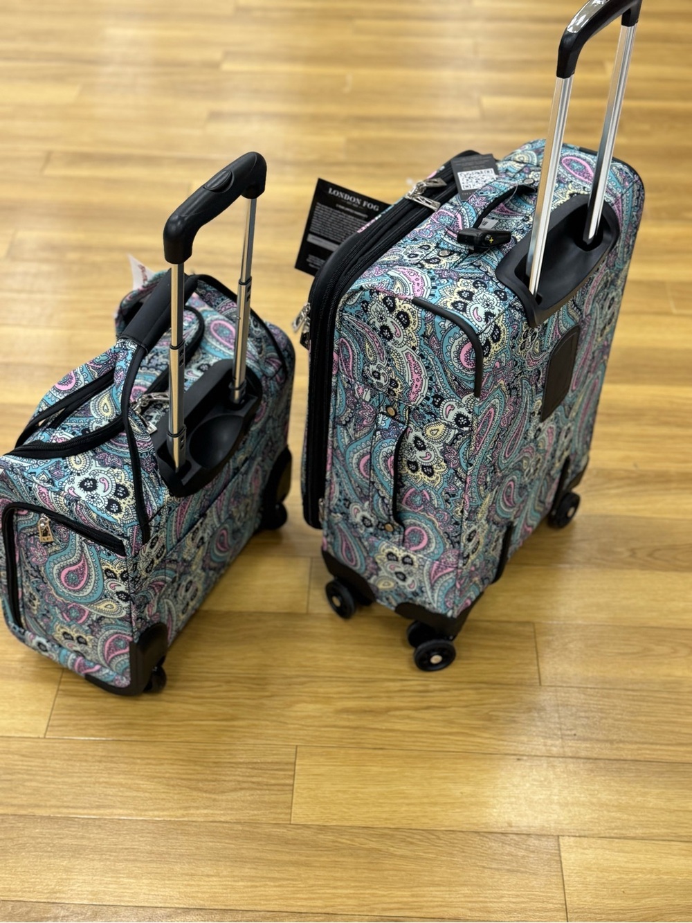 London Fog Paisley Rolling Carry-On Set 15” ans 20” - Picture 3 of 5